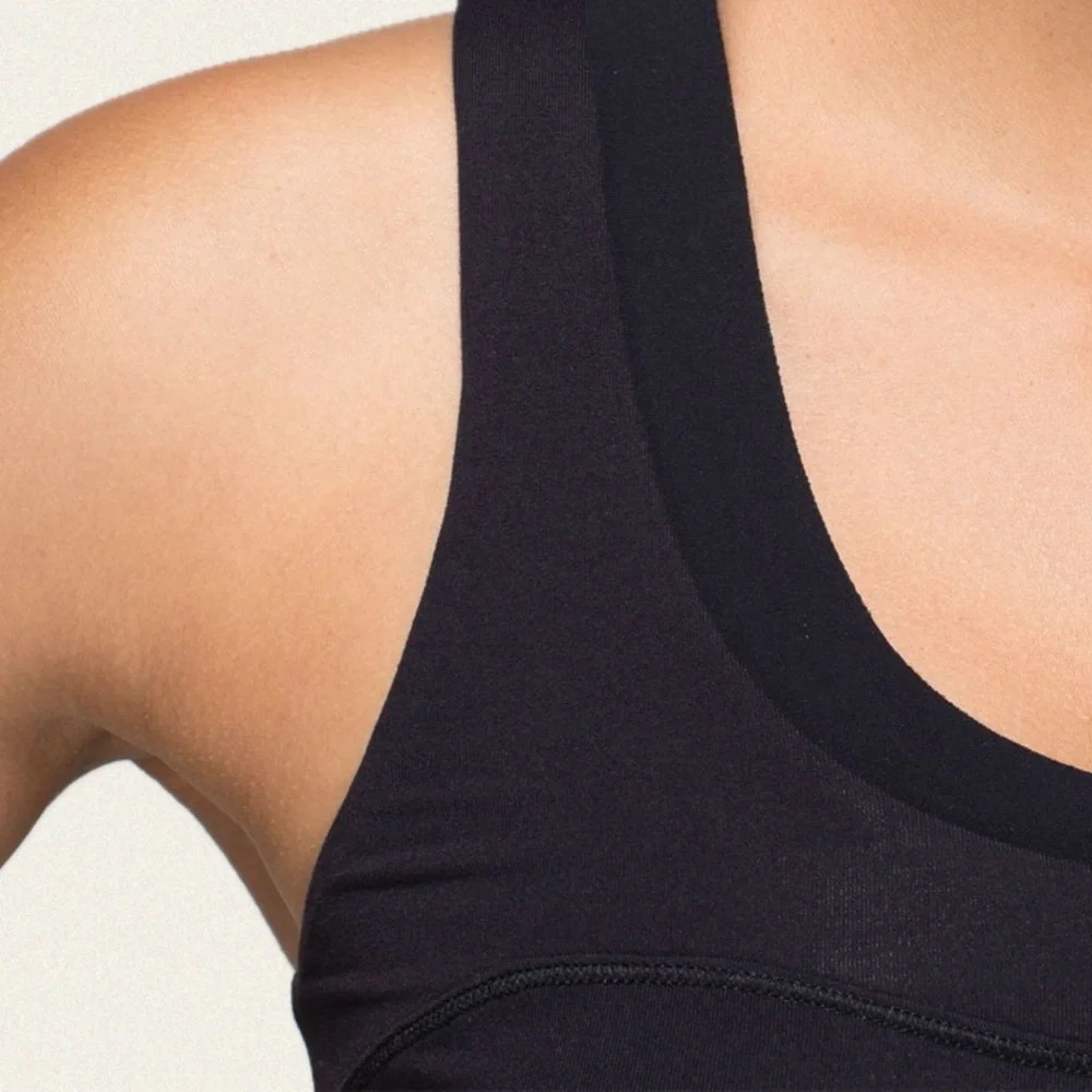 Lululemon Run: First Base Tank - Picture 4 of 10